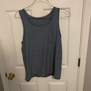Navy blue men’s tank top Medium